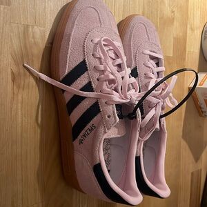 Brand new Adidas Spezial pink and navy size 8.5